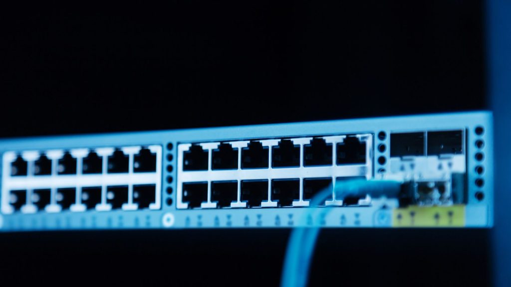 Xác định đúng số cổng là điều quan trọng nên làm khi lựa chọn switch